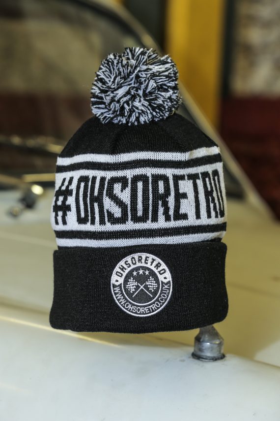 Knitted Bobble Beanies (4 Colours) - Image 12