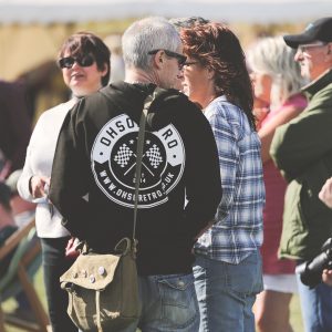 OhSoRetro Round Logo Zip Hoody - Image 3